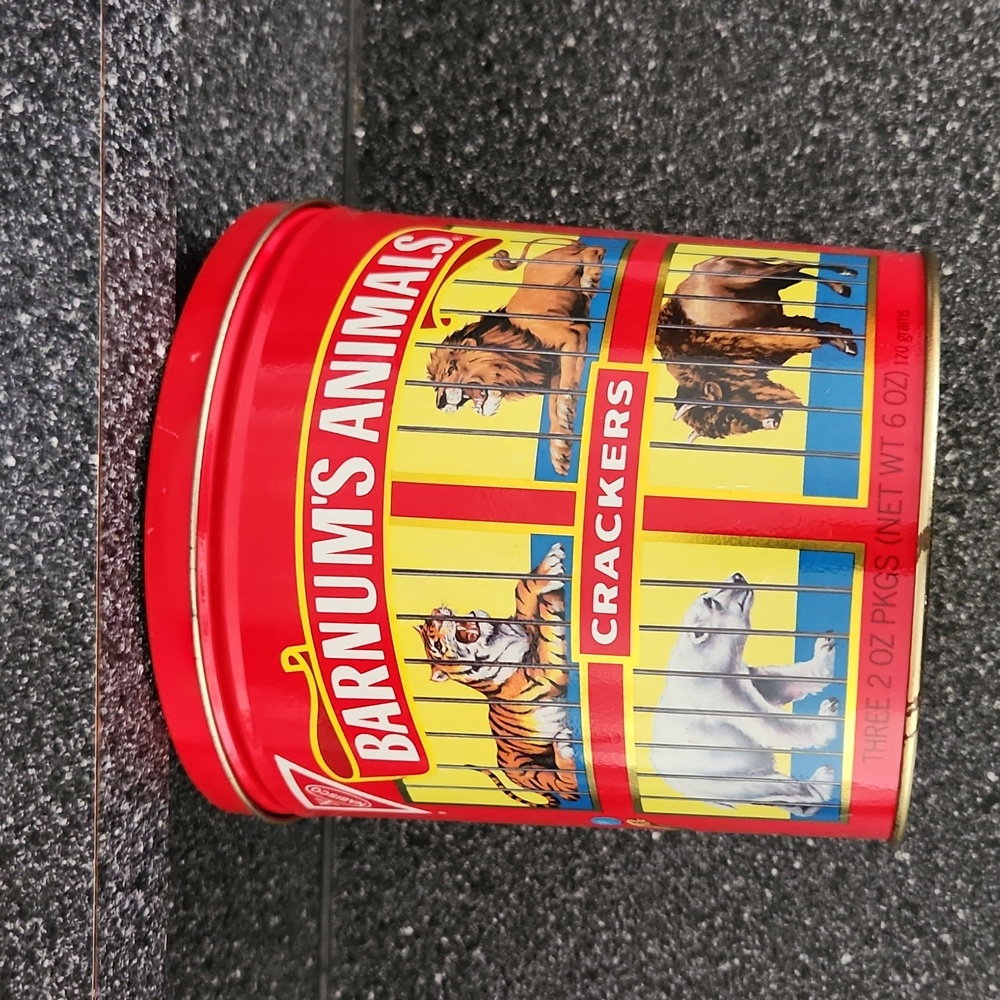 Barnums animal tin